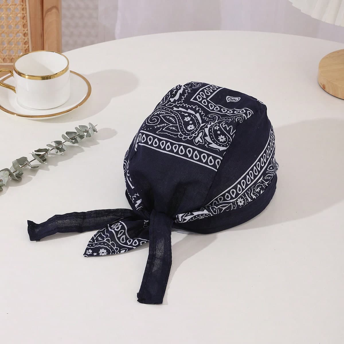 1 pièce Unisexe Paisley Motif Imprimé Pirate Chapeau Avec Bandana De Cravate Arrière Pour Occasionnels Et Sports